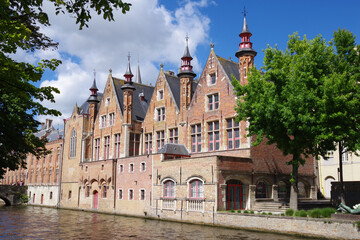 Fototapeta na wymiar Façades de Bruges