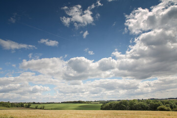 countryside of oxfordshire england