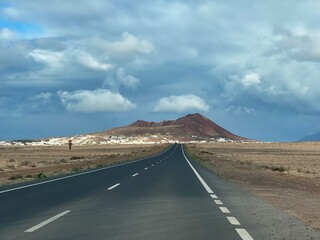 Paisaje desde la carretera de Lanzarote