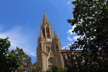 La cath&eacute;drale du bon pasteur dans Saint S&eacute;bastien vue de l'ext&eacute;rieur, ville de Saint S&eacute;bastien, Espagne