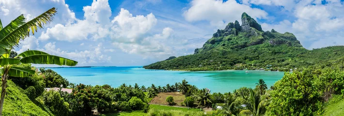 Foto auf Acrylglas Bora Bora, Französisch-Polynesien Insel Bora Bora Französisch-Polynesien Paradies Palmen Berge Ozean