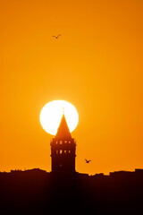 Fototapeta na wymiar sunset over the Galata Tower at Istanbul, Turkey