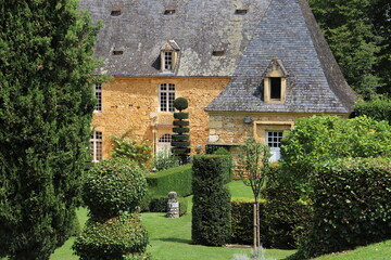 Contemplation aux Jardins d'Eyrignac