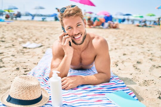 「トップレス」の画像 16,149 件の Stock 写真、ベクターおよびビデオ Adobe Stock