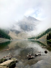 Obraz na płótnie Canvas Mirror Lake, Banff Alberta 