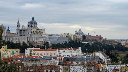 Fototapeta na wymiar Madrid skyline