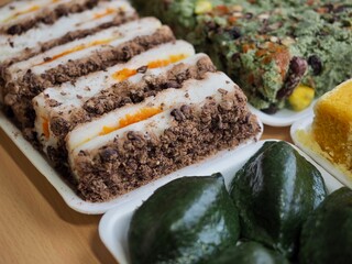 한국의 전통음식 쑥떡, 팥떡, 호박떡, 송편
