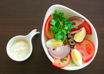 Boiled eggs with vegetables