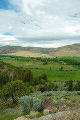 Fototapeta na wymiar Farms in the Tygh Valley in Oregon, USA