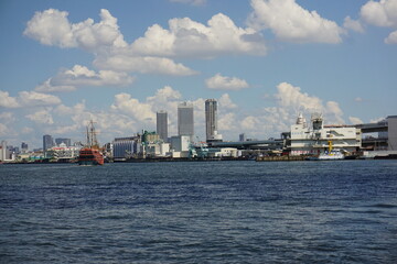 Fototapeta na wymiar 大阪港 