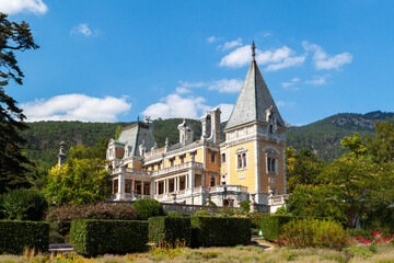 Fototapeta na wymiar view of Massandra palace is a villa of Emperor Alexander III of Russia in Crimea from garden