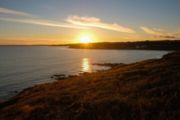 Obraz premium Coucher de soleil dans la baie de Douarnenez