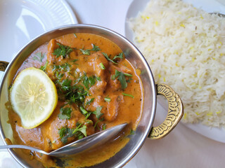cuisine indienne : plat de poisson sauce curry