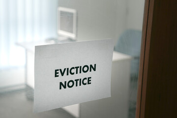 Eviction Notice on office door - obrazy, fototapety, plakaty