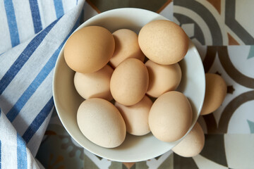 jajka w misce © Marcin Łazarczyk