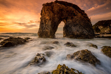 Choppy sea and a magnificent sunrise at Horsehead Rock Australia © Leah-Anne Thompson