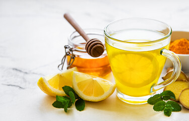 Energy drink with turmeric