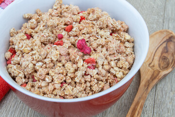 bol de muesli aux framboises