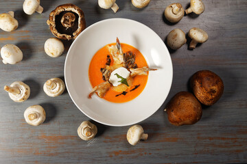 Shrimp cream with mushrooms and cream cheese.