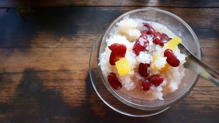 ice cream with berries
