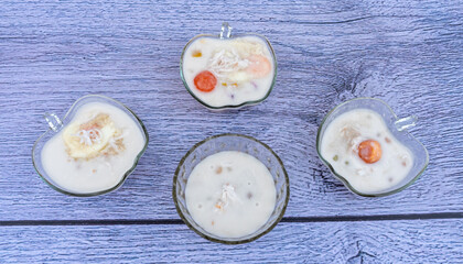 Thai Bualoy and Desserts 