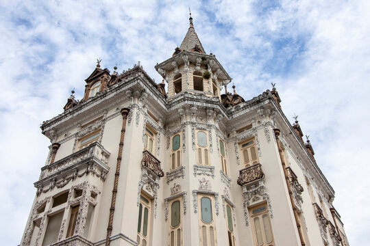 Fachada do palacete Bolonha, em Bel&eacute;m do Par&aacute;. Marco da belle &eacute;poque paraense