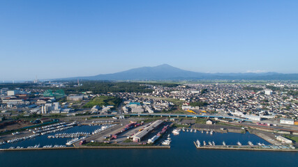 山形県酒田市の街並みの空撮