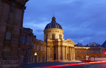 Obraz premium The French Academy at night , Paris, France.