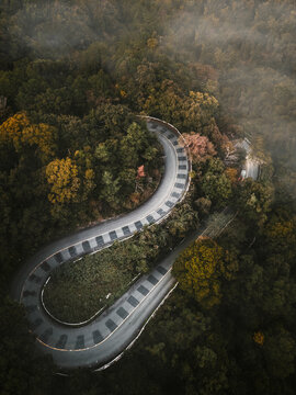 Aerial view of the widing road in Higashiyama Mount Peak Park, Awadaguchi Kodaiji Yamacho, Kyoto Japan