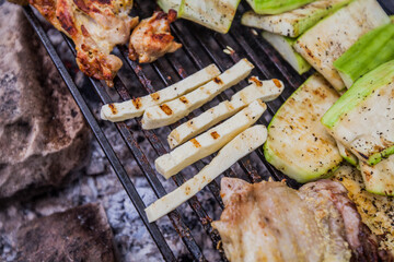 Grilled Cheese , summer picnic , cooking food outdoor