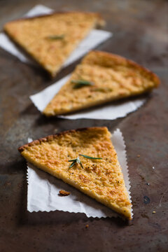 Farinata or chickpea tart from Italy