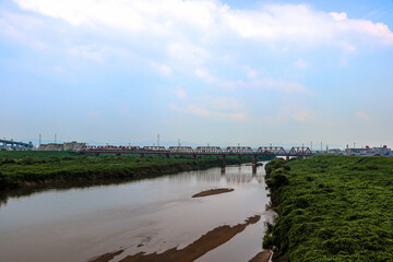 京都八幡・木津川と鉄橋