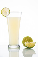 glass of lemonade with lemon