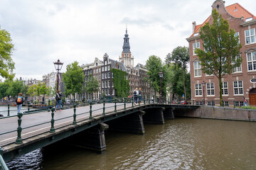 Naklejka premium Amsterdam Holland Niederlande Gouda Grachten