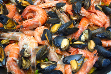 fond de moules et crevettes cuites