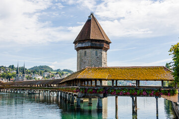 Luzern, Kapellbrücke, Holzbrücke, Wasserturm, Reuss, Fluss, Stadt, Altstadt, Kirche, Brücke,...