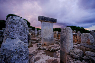 Recinto de taula. poblado talayòtico de torralba d En Salord. 1000 b.C.(2011)Minorca, Balearic...