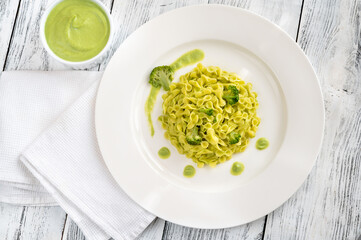 Pasta with broccoli