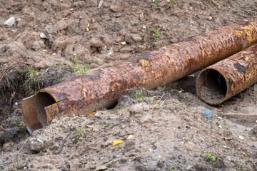 Old rusty plumbing. Replacing rusted old pipes.