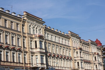 Fototapeta na wymiar facade of a building in venice