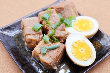 豚の角煮と煮卵