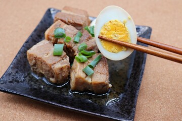 豚の角煮と煮卵