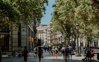 Barcelona/Spain - August  2020:  people walking with Masks on during corona Pandemic on La Rambla - obrazy, fototapety, plakaty