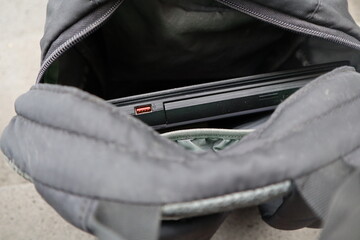 Computer inside the bag 