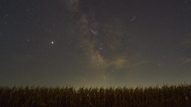 Hyperlapse of Milky Way over corn field