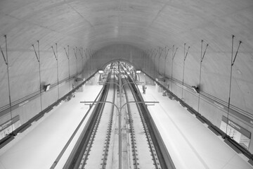 subway train station