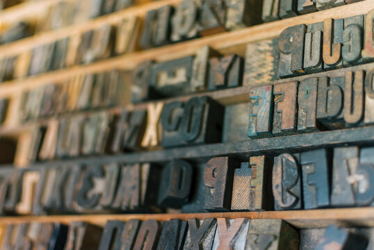 letter blocks for typesetting
