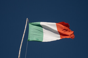 Italian flag to the wind