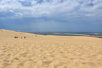 Fototapeta na wymiar Dune du Pilat an der französischen Atlantikküste