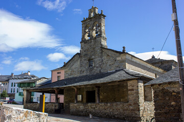 image of the parish church of san martin de los oscos